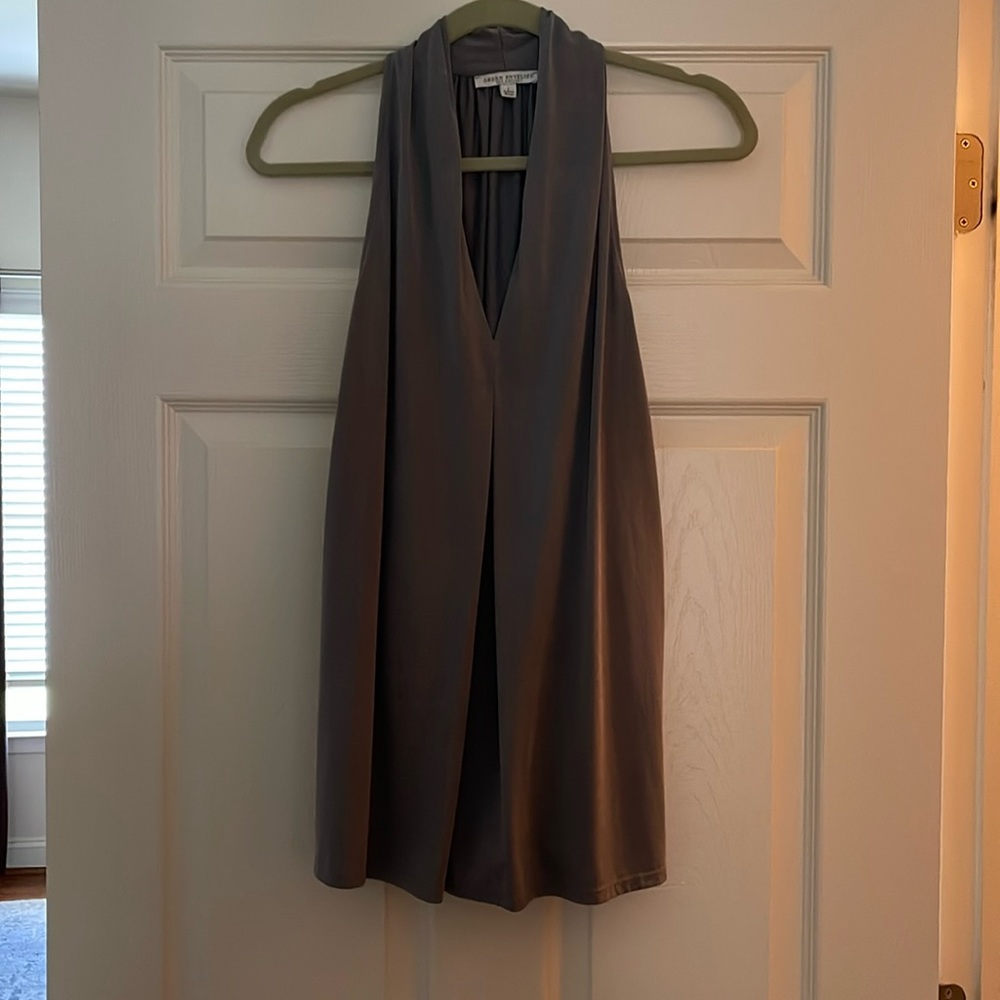 V-neck flowy shirt.